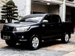 Toyota Hilux G MT 2016 2