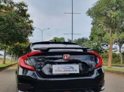 Honda Civic 1.8 i-Vtec Tahun 2018 3