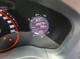 Honda HRV E AT ( Matic ) 2018 Abu2 Tua New Model Km 28rban  Siap Pakai 7