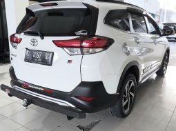 Promo Toyota Rush murah 3