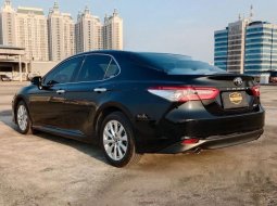 Mobil Toyota Camry 2019 V dijual, DKI Jakarta 14