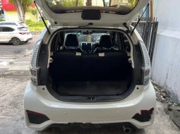 Mobil Daihatsu Sirion 2017 D FMC dijual, Jawa Timur 3