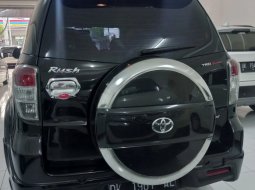 Toyota Rush TRD Sportivo AT 2013 Hitam 2