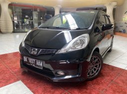 Mobil Bekas Honda Jazz RS CVT 2011 Hitam 1