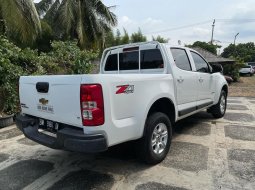 Chevrolet Colorado 2.5 LT Double Cabin 4x4 MT 2018 3