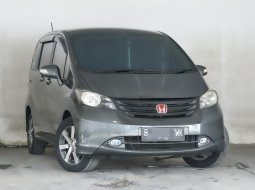 Honda Freed E At 2011 Abu-abu Siap Pakai Murah Bergaransi DP 15Juta 1