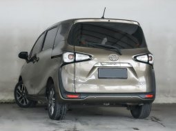 Toyota Sienta V CVT 2017 Coklat Siap Pakai Murah Bergaransi DP 20Juta 3
