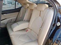 Mobil Toyota Camry 2019 V dijual, DKI Jakarta 4