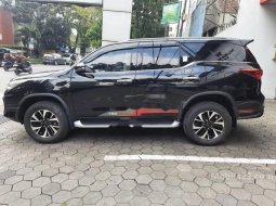 Jawa Barat, Toyota Fortuner TRD 2019 kondisi terawat 3