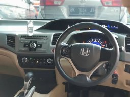 Honda Civic 1.8 AT 2013 Silver 2