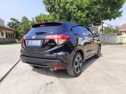 Honda HR-V 1.8L Prestige 2017 HitamHarga yg tertera khusus harga kredit ya bossku 5