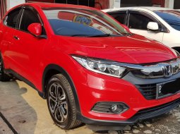 Honda HRV E A/T ( Matic ) 2019 Merah Km 20rban Mulus Gress Like New 2