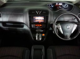 Nissan Serena Highway Star 2017 Hitam 10