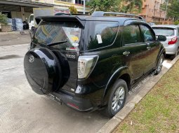 Daihatsu Terios R 2015 5