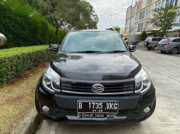 Daihatsu Terios R 2015 1