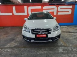Dijual mobil bekas Suzuki SX4 S-Cross , DKI Jakarta  1