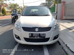 Mobil Suzuki Swift 2014 GX dijual, Jawa Timur