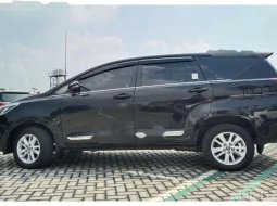 Jual mobil bekas murah Toyota Kijang Innova V 2019 di Jawa Barat 4
