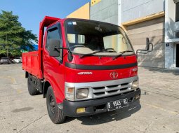 Toyota Dyna 115ST 3.7 Manual 2006 Merah 3