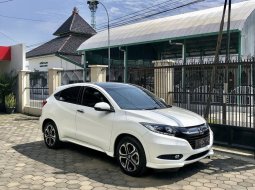 Jual Mobil Bekas. Promo Honda HR-V Prestige 2018 Putih 3