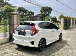 Jual Mobil Bekas. Promo Honda Jazz RS 2017 9