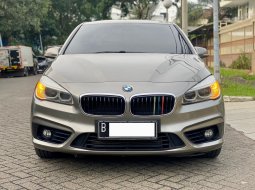 BMW 218i AT Silver 2015
