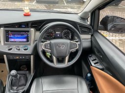 Toyota Kijang Innova G 2016 6