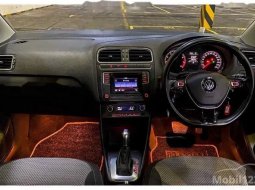 Jual cepat Volkswagen Polo Comfortline 2017 di Banten 2