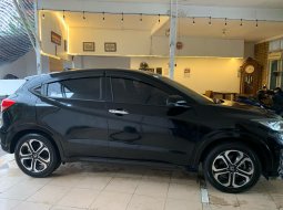 PROMO Honda HR-V E Prestige Tahun 2017 2