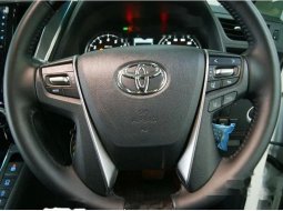 Toyota Vellfire 2021 Jawa Timur dijual dengan harga termurah 1