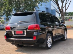 Lexus LX 570 2010 Hitam 4