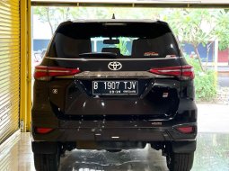 Toyota Fortuner VRZ 2020 2