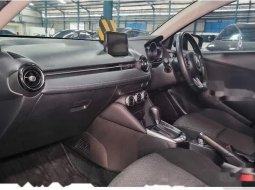 DKI Jakarta, Mazda 2 Hatchback 2018 kondisi terawat 2