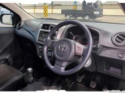 Jawa Barat, Toyota Agya G 2017 kondisi terawat 4
