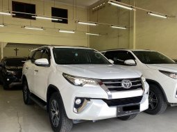 Toyota Fortuner 2.4 VRZ AT 2017 2