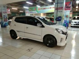 Toyota Agya 1.2 GR Sport M/T Putih 2