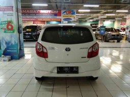 Toyota Agya 1.2 GR Sport M/T Putih 7