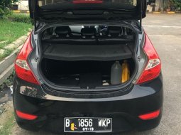 Hyundai Avega 2014 MPV 9