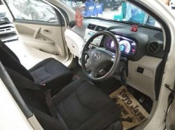 Daihatsu Sirion All New A/T 2013 Putih 5