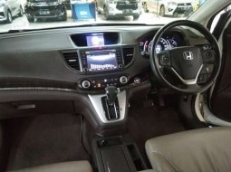 Honda CR-V 2.4 Prestige 2014 Putih 6