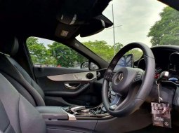 Mobil Mercedes-Benz AMG 2020 terbaik di Banten 4