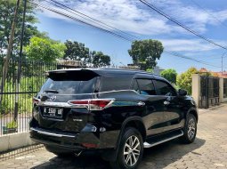 Toyota Fortuner 2.4 VRZ AT 2016 6