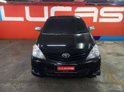 Jual Toyota Kijang Innova E 2011 harga murah di DKI Jakarta 5