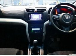 Mobil Daihatsu Terios 2018 X dijual, Jawa Barat 3