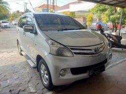 Jual Toyota Avanza G 2012 harga murah di Jawa Timur