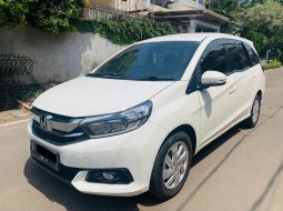 Honda Mobilio E CVT 2018 Putih 2