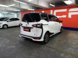 Toyota Sienta 2019 DKI Jakarta dijual dengan harga termurah 6