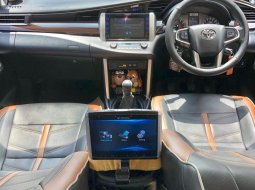 Jual Mobil Bekas. Promo Toyota Kijang Innova V 2019 8