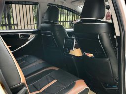 Jual Mobil Bekas. Promo Toyota Kijang Innova V 2019 6