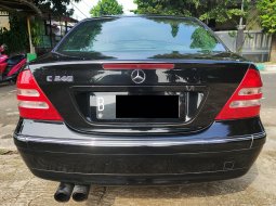 Mercedes-Benz C-Class C240 2003 Sunroof 4